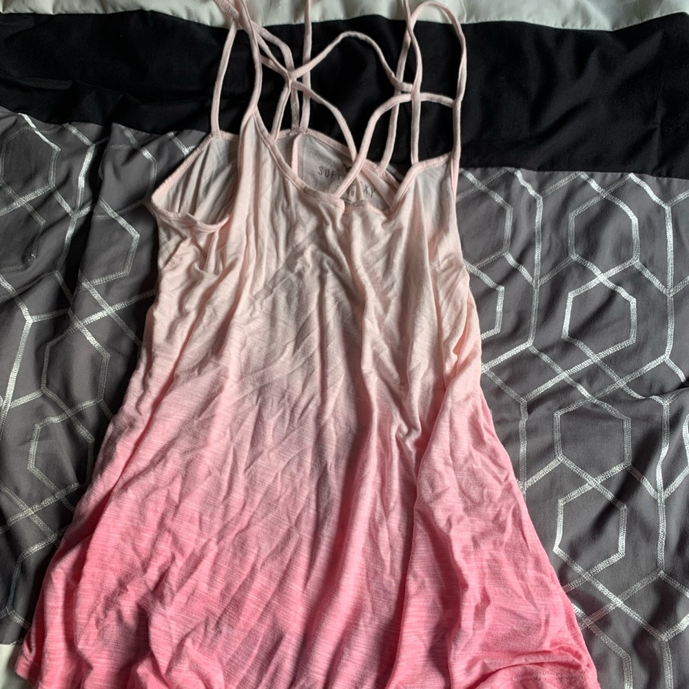 NEVER WORN. American eagle pink ombré tank